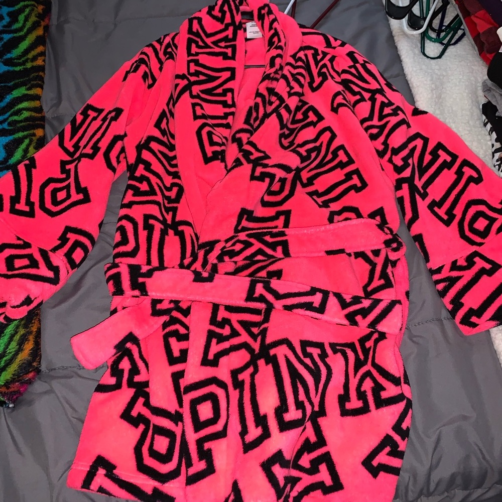 PINK Robe